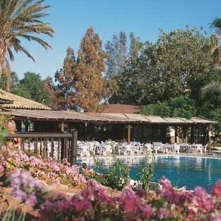2 Bedroom Townhouse, Close To Paphos Harbour, Use Of Onsite Facilities Exteriör bild
